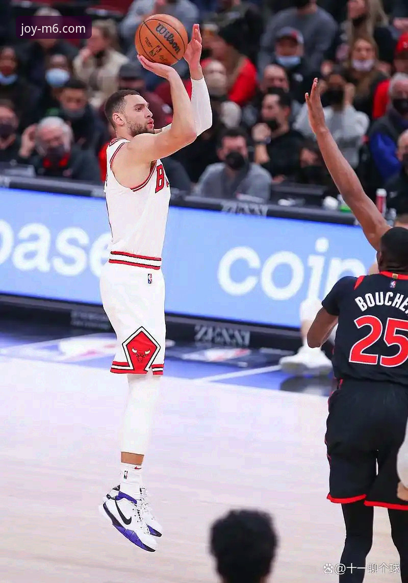 深度解析骑士险胜魔术：一场关于球星成色与团队韧性的实战指南